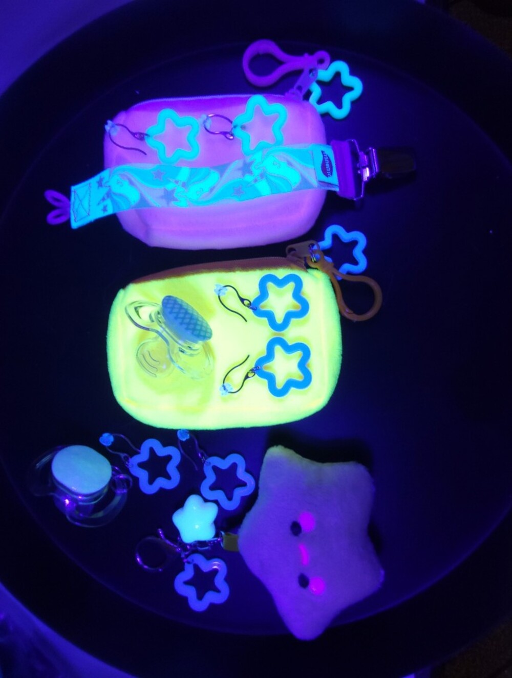 4 pc cute earrings wallet binky bags glow binkies plush keyring charm bundles